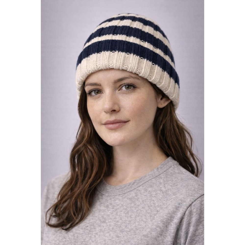 NWT‎ Everlane Recycled Cashmere Striped Beanie Hat Navy Cream OS